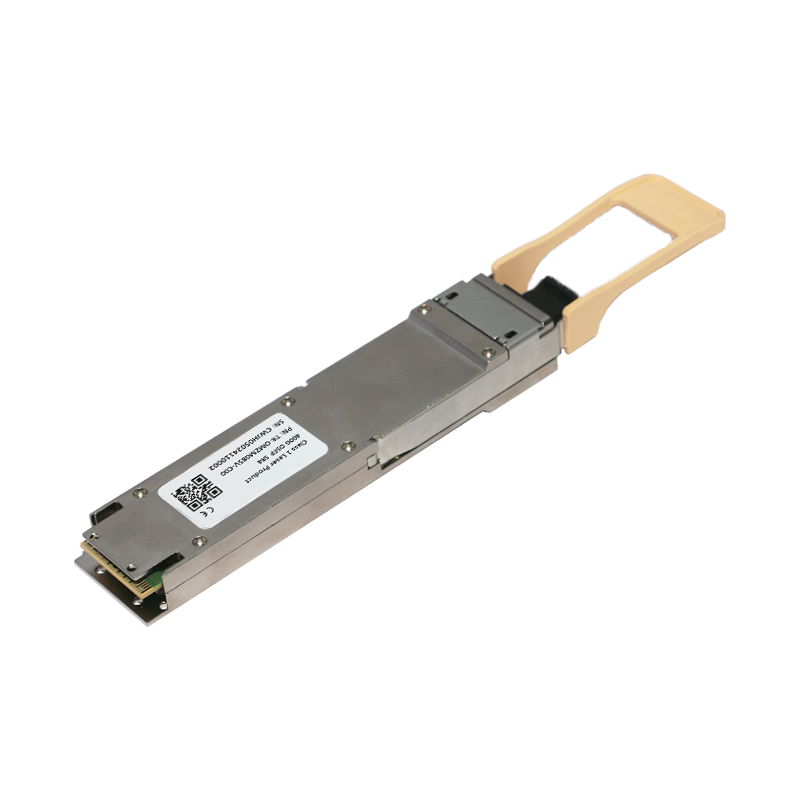 Apakah Faktor Bentuk Kecil Transceiver Optik 100G QSFP28 Menguntungkan Tata Letak Peralatan Jaringan Kepadatan Tinggi?
